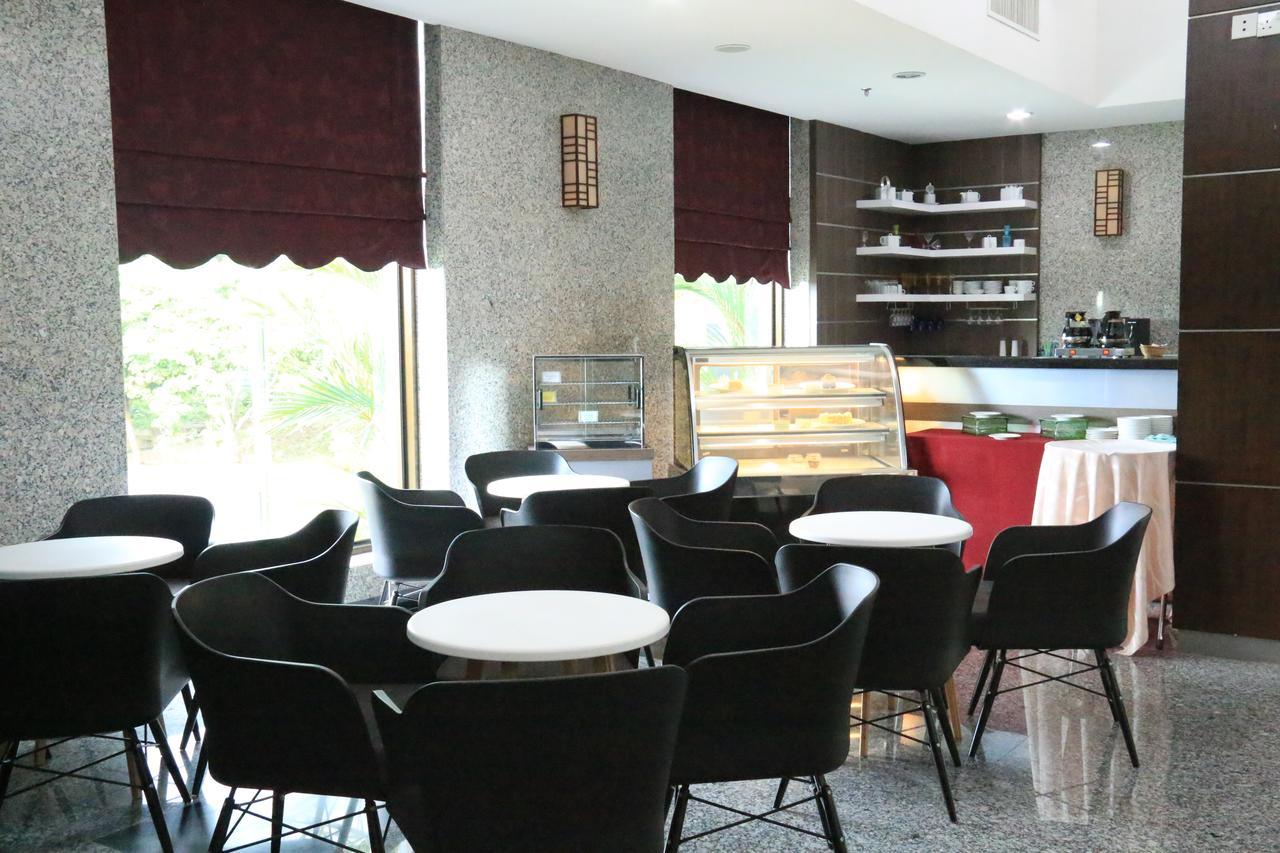 Edc Uum Sintok Hotel Sintuk Exterior foto